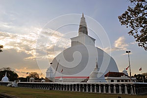 Mirisavatiya Dagoba Stupa, Anuradhapura, Sri Lanka