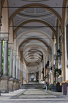 Mirogoj arcades photo