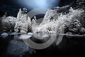 Mirror Lake, Infrared