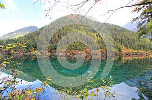 Mirror Lake,Jiuzhaigou,north of Sichuan province, China.