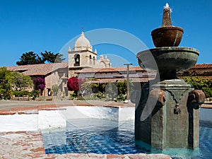 Mission Carmel, exterior