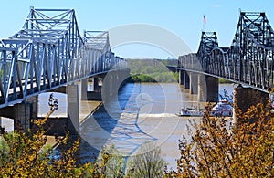 Mississippi River bridges