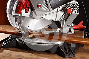 Mitre saw