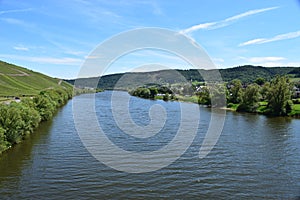 calm Mosel near LÃÂ¶snich photo