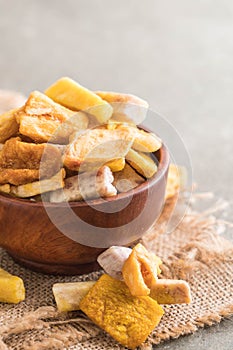 mix fruit chips