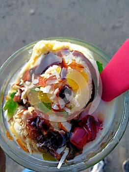 Mix fruit ice cream