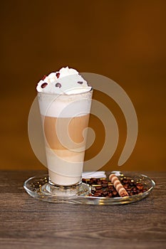 Mix ice cream and coffee with coffee beans and biscuits