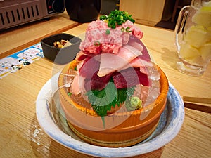 Mix tuna sashimi