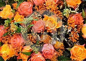 Mixed boquet with autumn colored roses