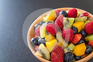 mixed fresh fruits (strawberry, raspberry, blueberry, kiwi, mango)