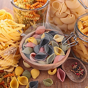 Mixed raw pasta