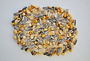 Mixed roasted nuts