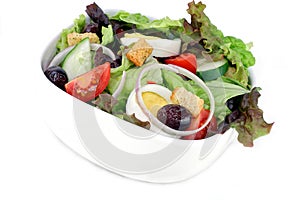 Mixed Salad Greens with tomato, olives, egg, cucumber and croutons