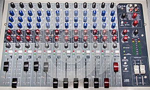 Mixer pult