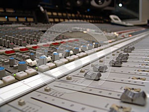 Mixing board