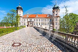 Mnisek pod Brdy - romantic castle