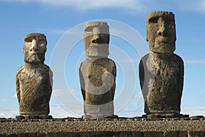 Moais