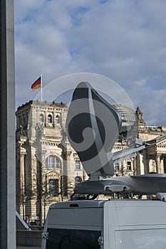 Mobile antenna system outside the Bundestag, Berlin