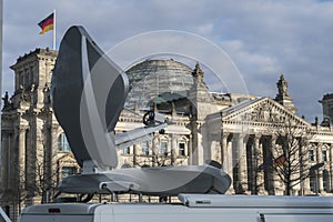 Mobile antenna system outside the Bundestag, Berlin