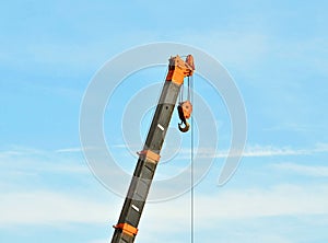 Mobile construction crane