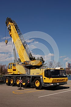 Mobile Crane