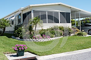 Mobile Home in Tropics photo