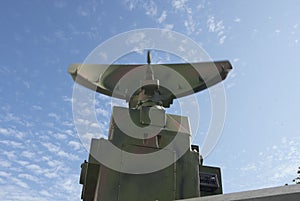 Mobile military airspace surveillance equipment