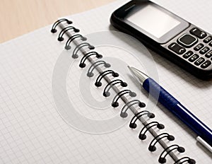 Mobile on the notepad composition