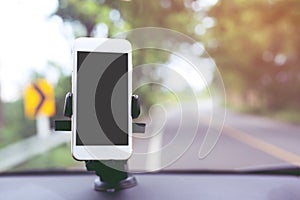 Mobile phone with blank screen on console car