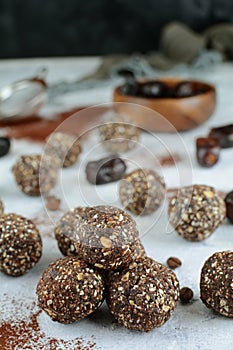 Mocha Energy Balls with Ground Almonds, Oats and Dates