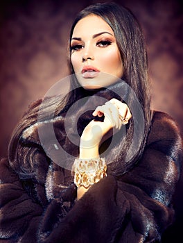 Model Girl in Mink Fur Coat