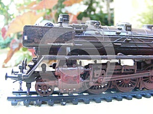 Model locomotive