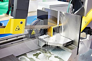 Automatic band saw machine