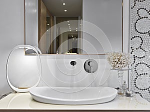 Modern bathroom