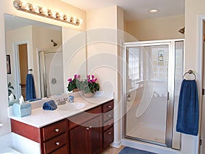 Modern Bathroom