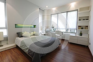 Modern bedroom