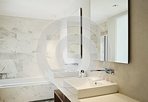 Modern Clean Washroom