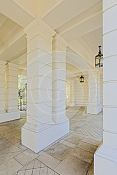 Modern columns