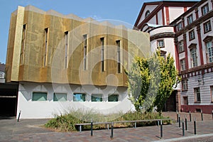 modern hall (ballet de l\'opéra national du rhin) - mulhouse - france