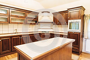 Modern kitchen layout design