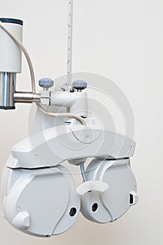 Modern optometrist dopter