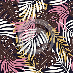 Modern seamless pattern with tropical plants. Fashionable texture design, textile, fabric, printing. Original plants. Tropical lea