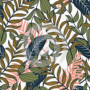 Modern seamless pattern with tropical plants. Fashionable texture design, textile, fabric, printing. Original plants. Tropical lea