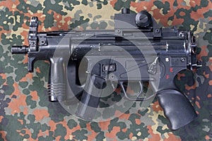 Modern submachine gun