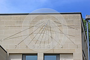 Modern sundial, Cambridge