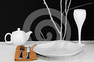 Modern Table Setting