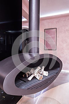 Modern and tasteful fireplace photo