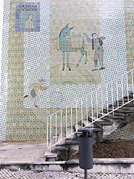 Modernist tiles