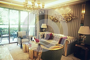 Modest luxury living room photo