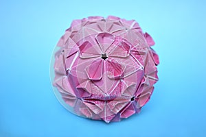 Modular origami, sonobe ball